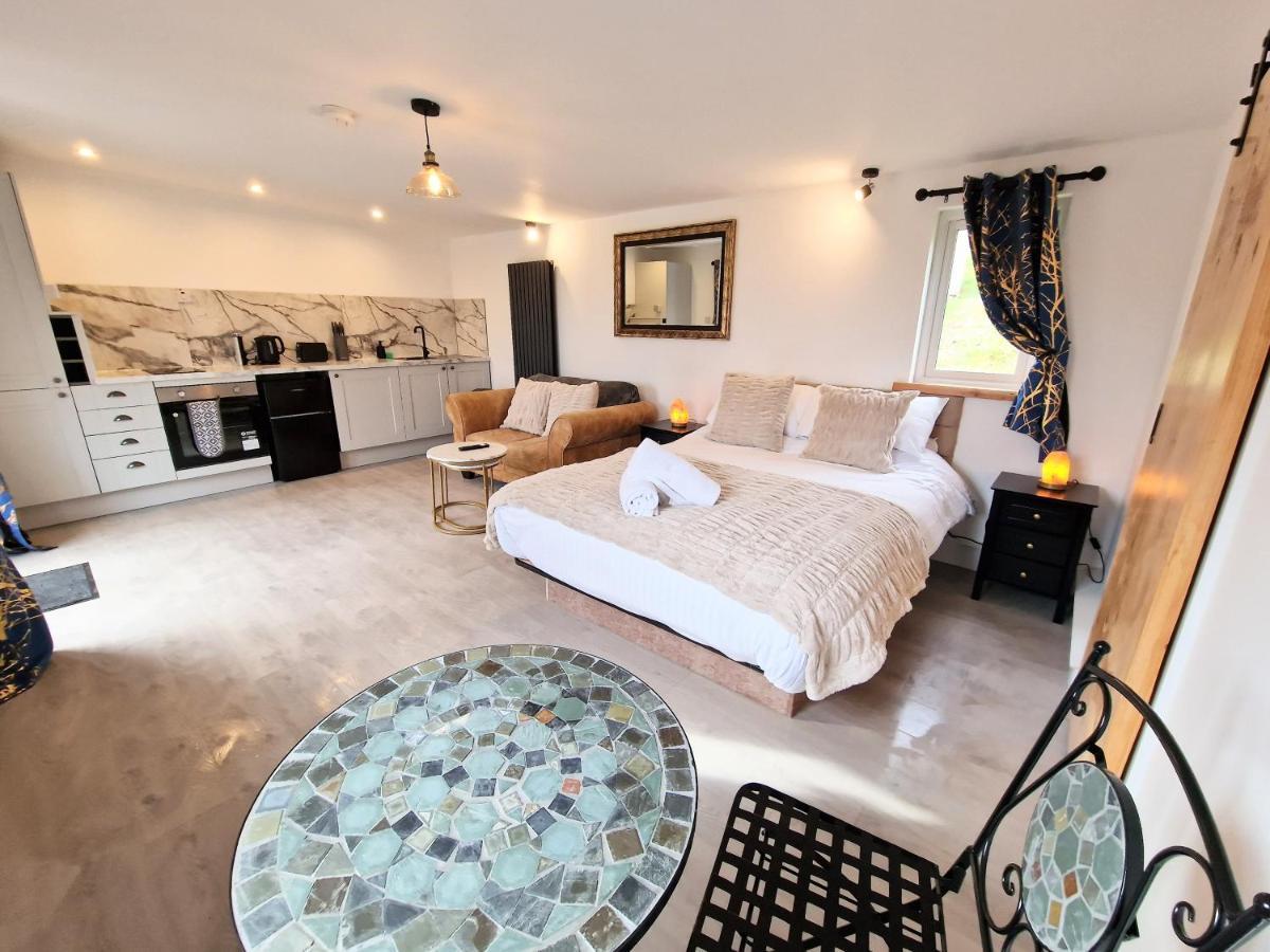 Kaoglen Lodge - Fawn Pod - Hot Tub - Dogs - Pitlochry - Luxury Blairgowrie and Rattray Exterior foto